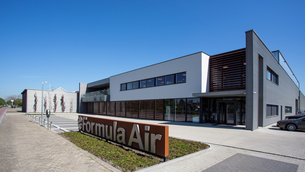 Formula Air B.V. Beek en donk afbeelding 1